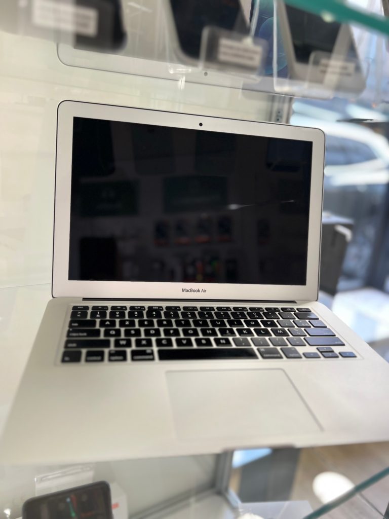 réparation MacBook réparation d'écran macbook pro